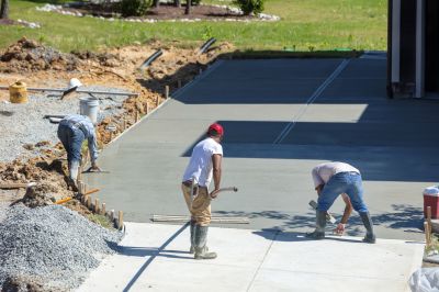 Specialized Concrete Restoration Teams